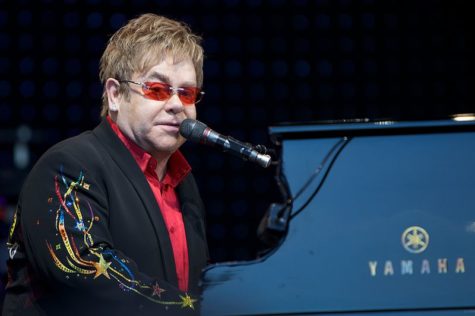 Elton John visits TD Garden to share decades of hits
