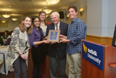 Boston Globe sports reporter inspires during banquet at Suffolk