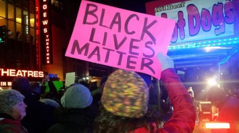 Protesters storm the Boston Common during annual tree lighting, take to the streets with chants