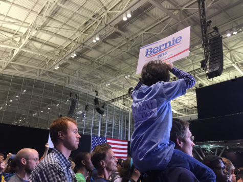 Sanders rallies devoted Democrats