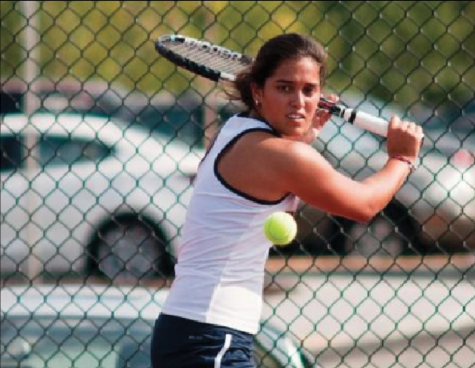 Medina dominates in blue and gold
