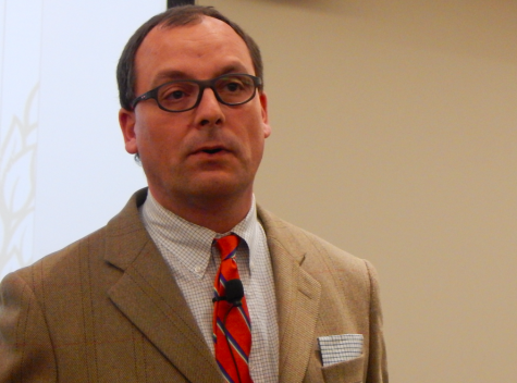 University forum weighs heavy on rankings, international recruitment