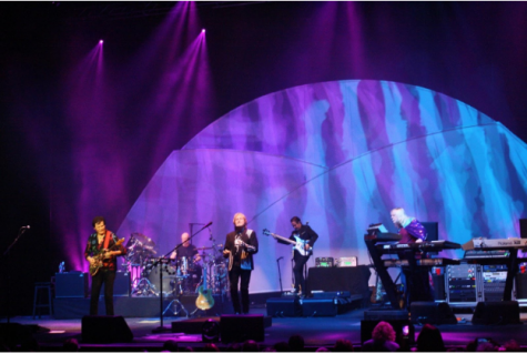 “Yes” Performs 50th Anniversary Tour in Boston