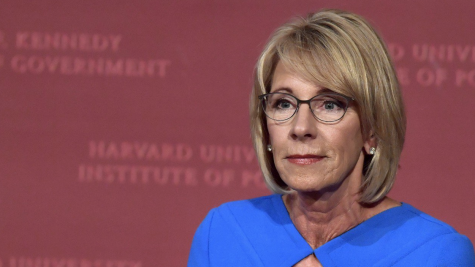 Political Pulse: Student Loan Crisis hits colleges in Boston