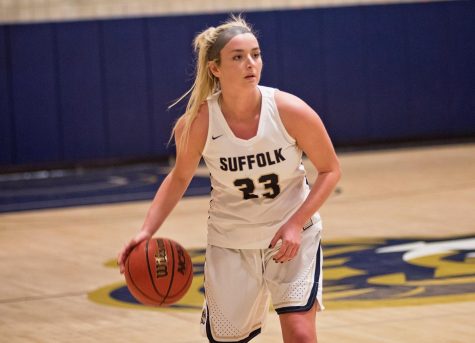 Women’s basketball opens season