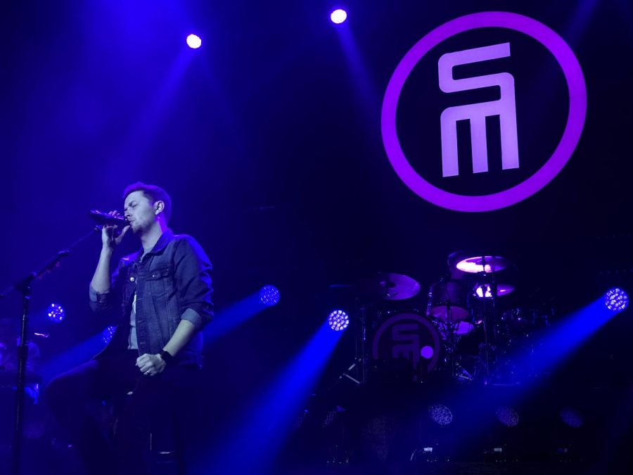 Former American Idol winner Scotty McCreery dominates House of Blues with country hits