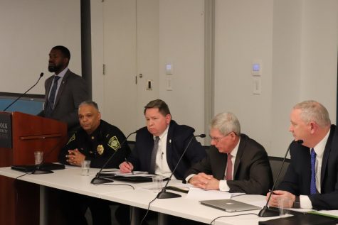 SUPD officials say officers should be armed