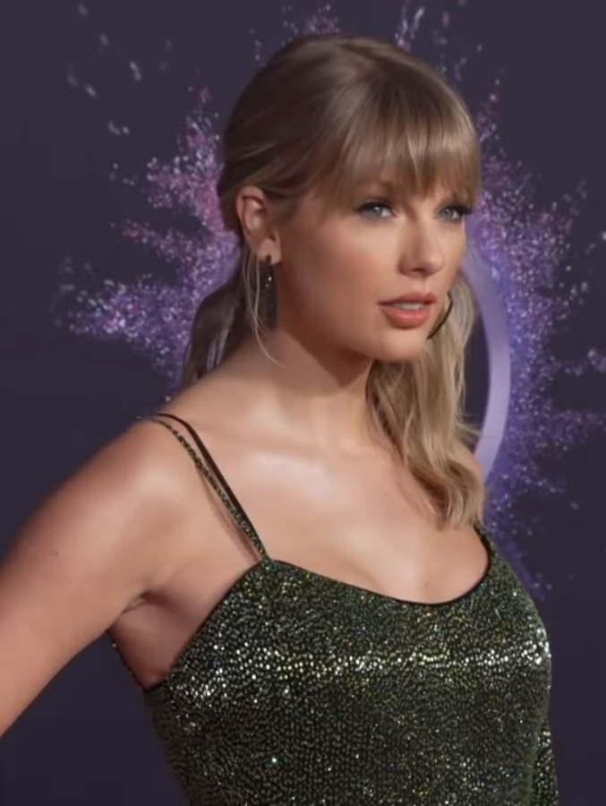 Taylor_Swift_AMAs_2019