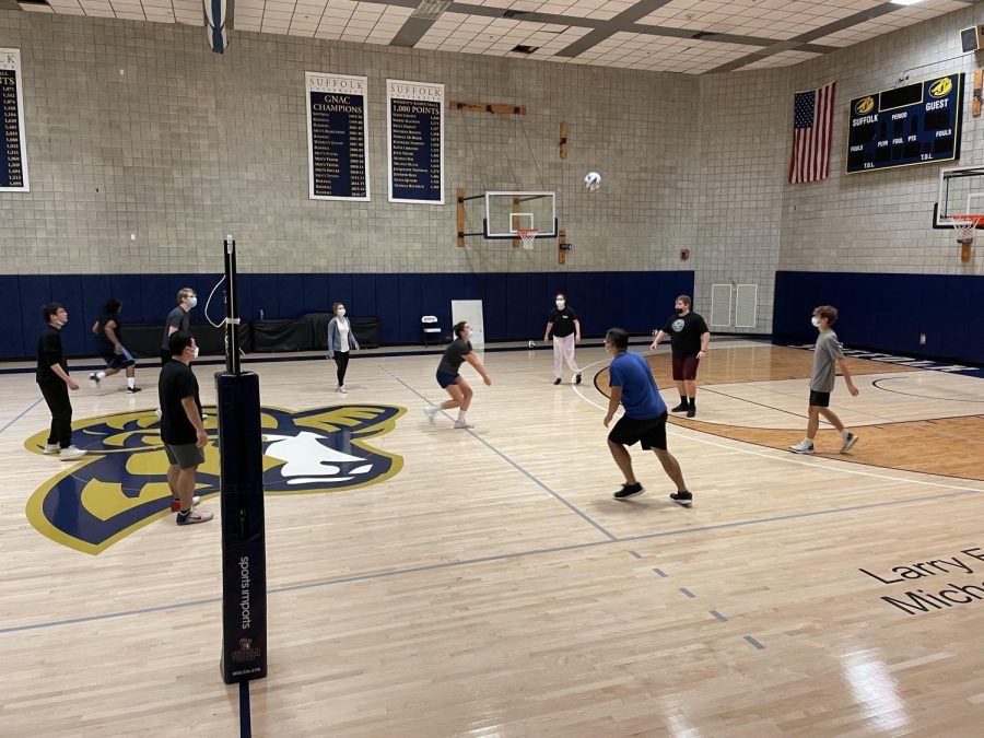 Suffolk volleyball club plays a set during open court night