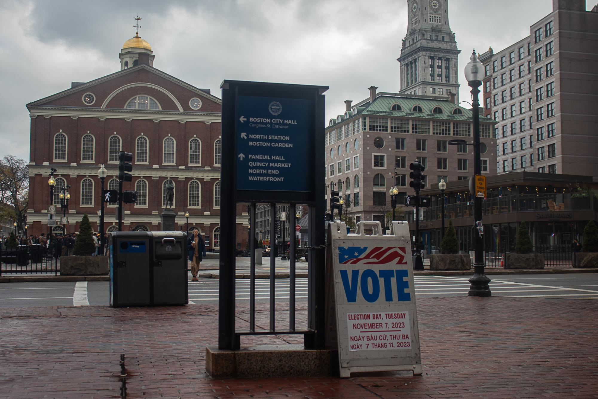 波士顿市选举带来新面孔和回归的城市议会成员