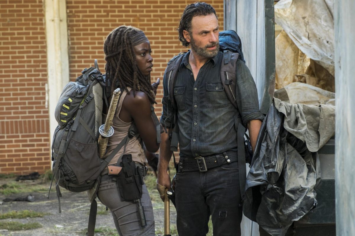 Rick+and+Michonne+Grimes+fight+for+the+lives+in+The+Walking+Dead+before+The+Ones+Who+Live.
