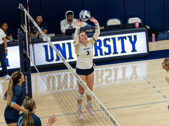 Aislinn Lanigan joined an exclusive club in Suffolk volleyball history when she reached 1,000 assists as a junior.